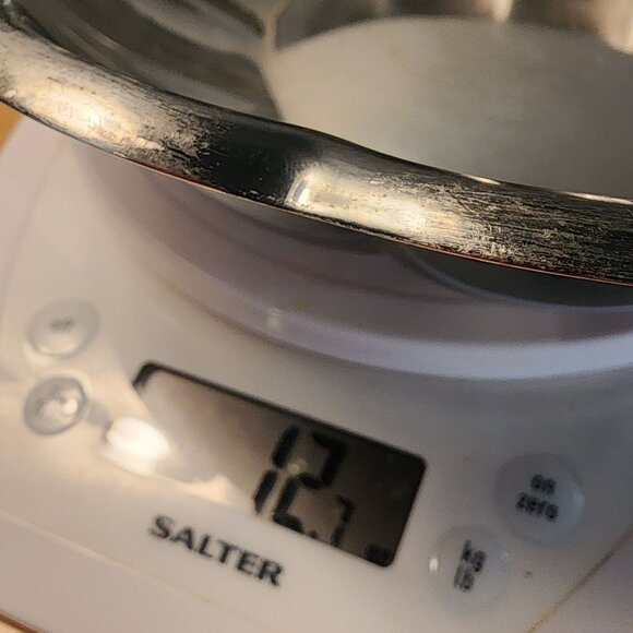 Reed & Barton Silver Plated Scalloped Bowl Holiday Elegant Christmas - Picture 8 of 8